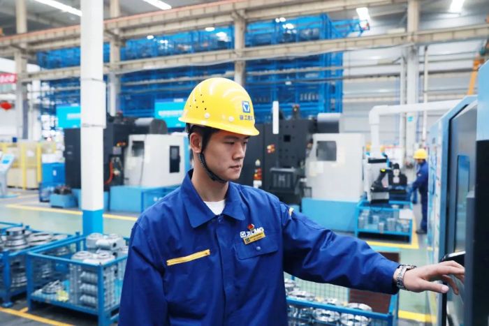 c7fe1ff20409428395693399bfe3e5fa