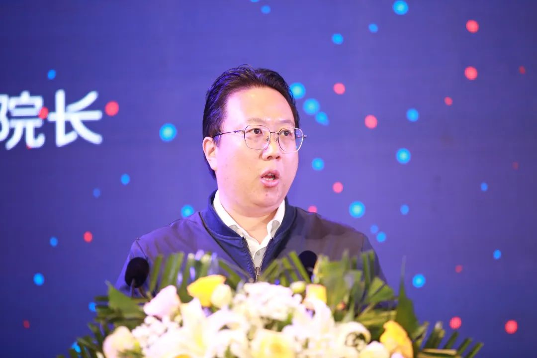 f67ba11d9c58472f8ecff7ccacba2860