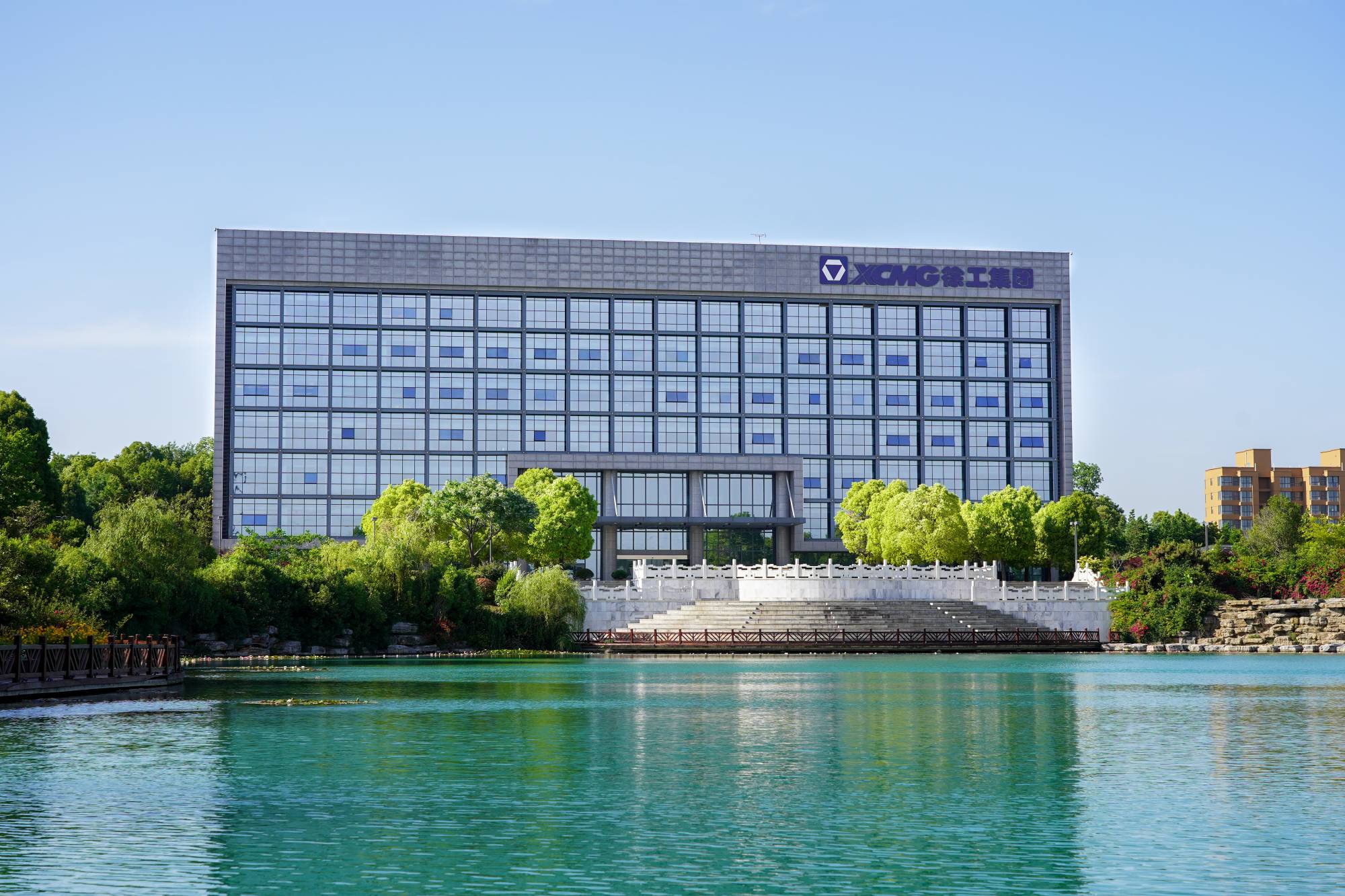 优德88机械(000425.SZ)吸收合并优德88有限旗下所有资产，，，乐成完成整体上市