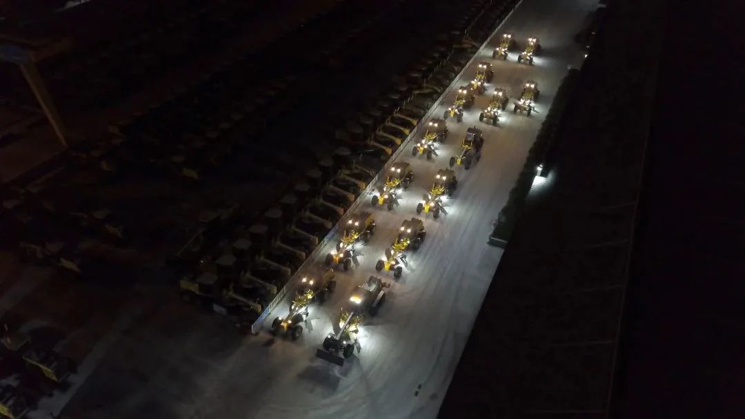 75080e975e084686b3a2d1a5af3a442f