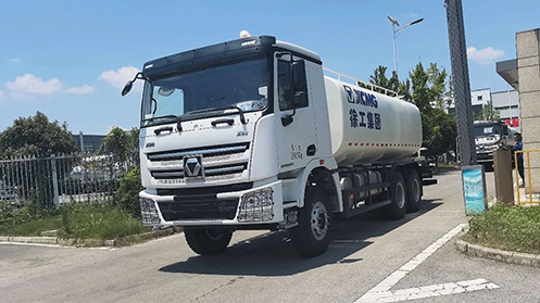 20余台优德88洒水车再出海！！！这一站—>非洲塞内加尔