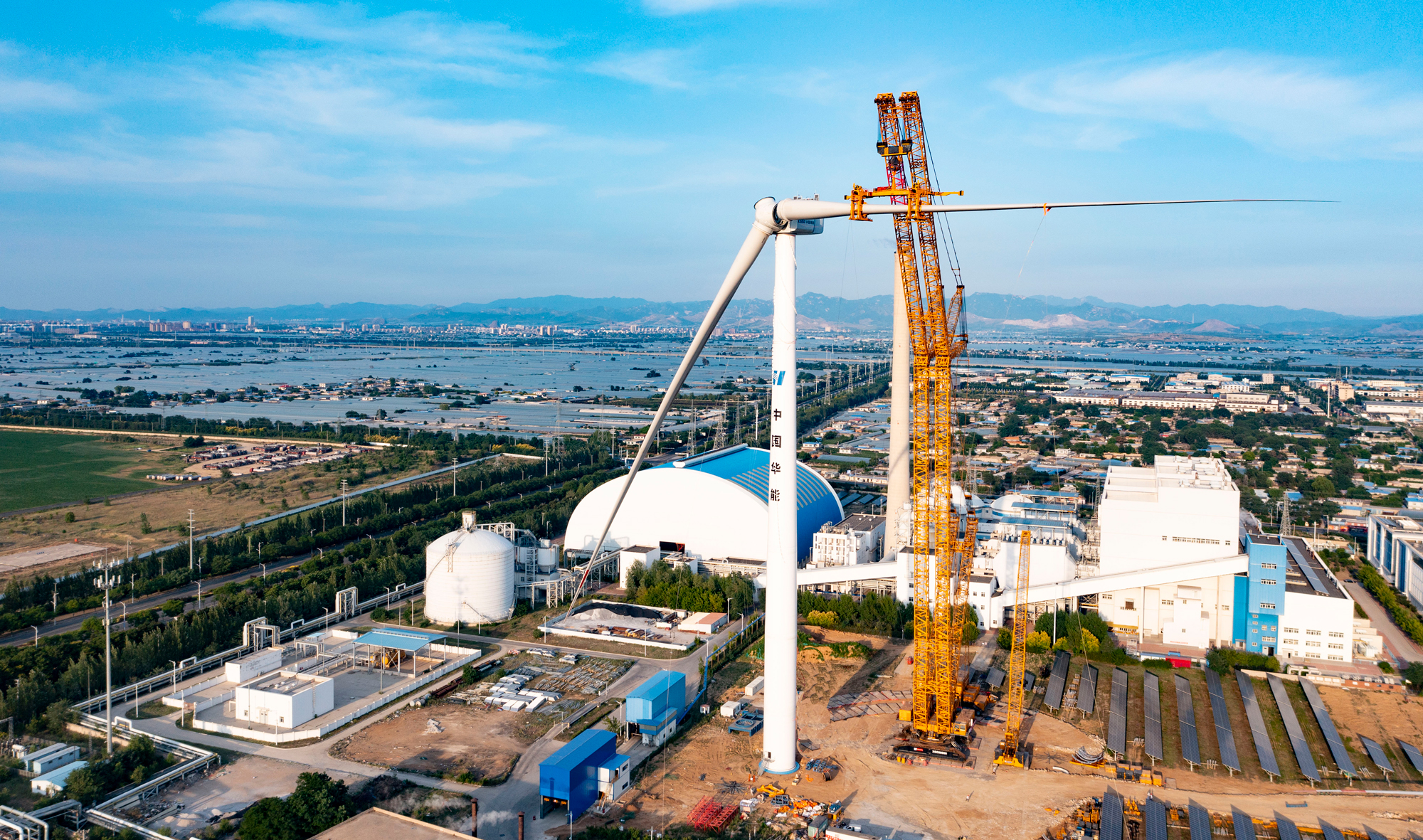 4000吨级履带起重机海优势电首秀！！！优德88新成绩告竣（√）