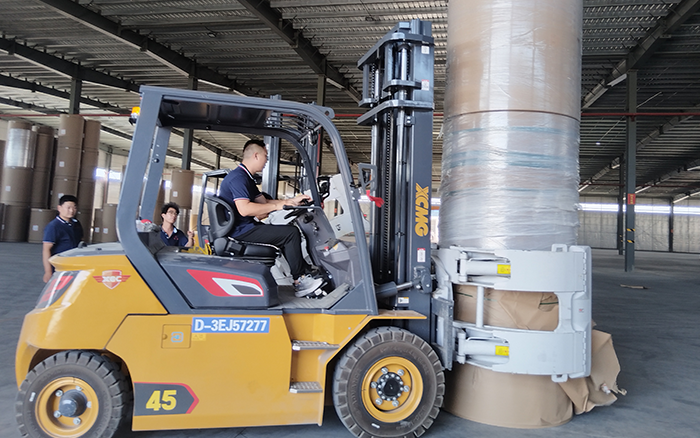 8dbdcedaf9bd4bd388f9e14a728013e7