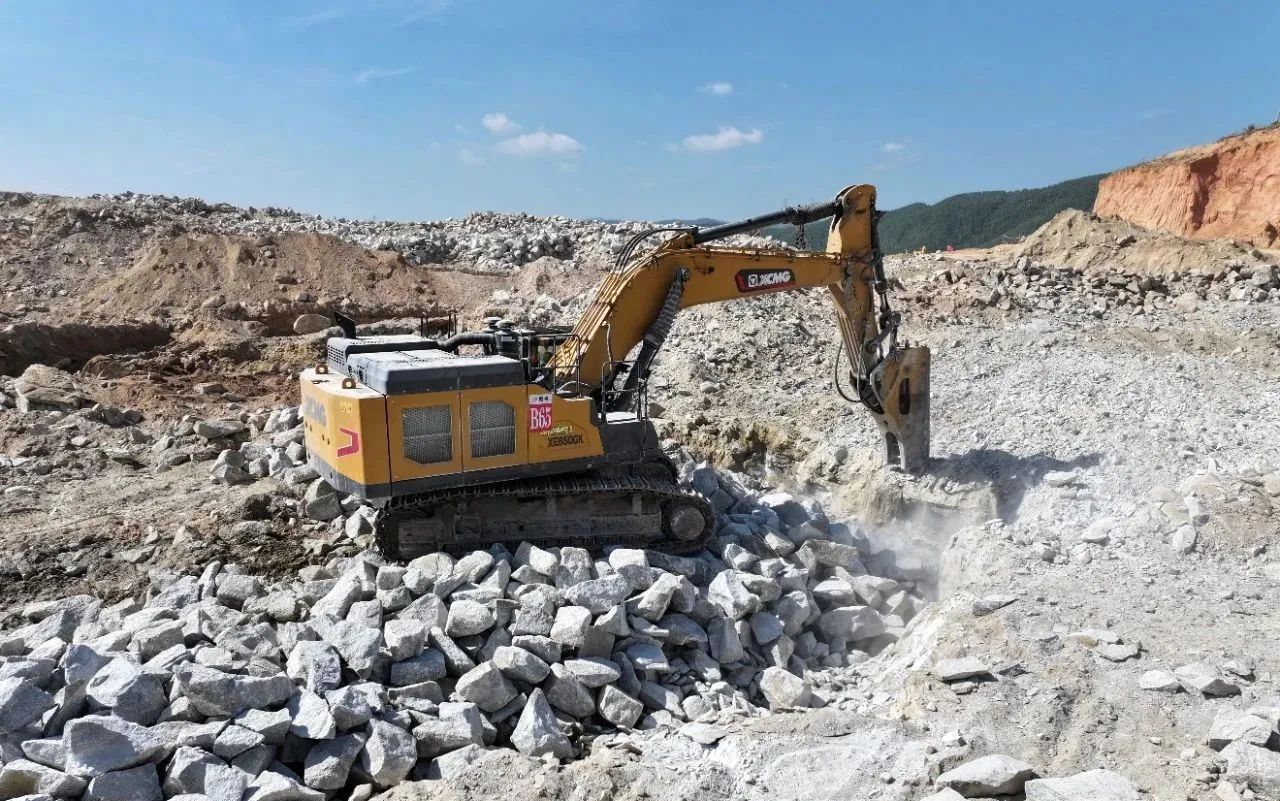 携手出击！！！优德88中大挖奏响新能源工业开展新序曲