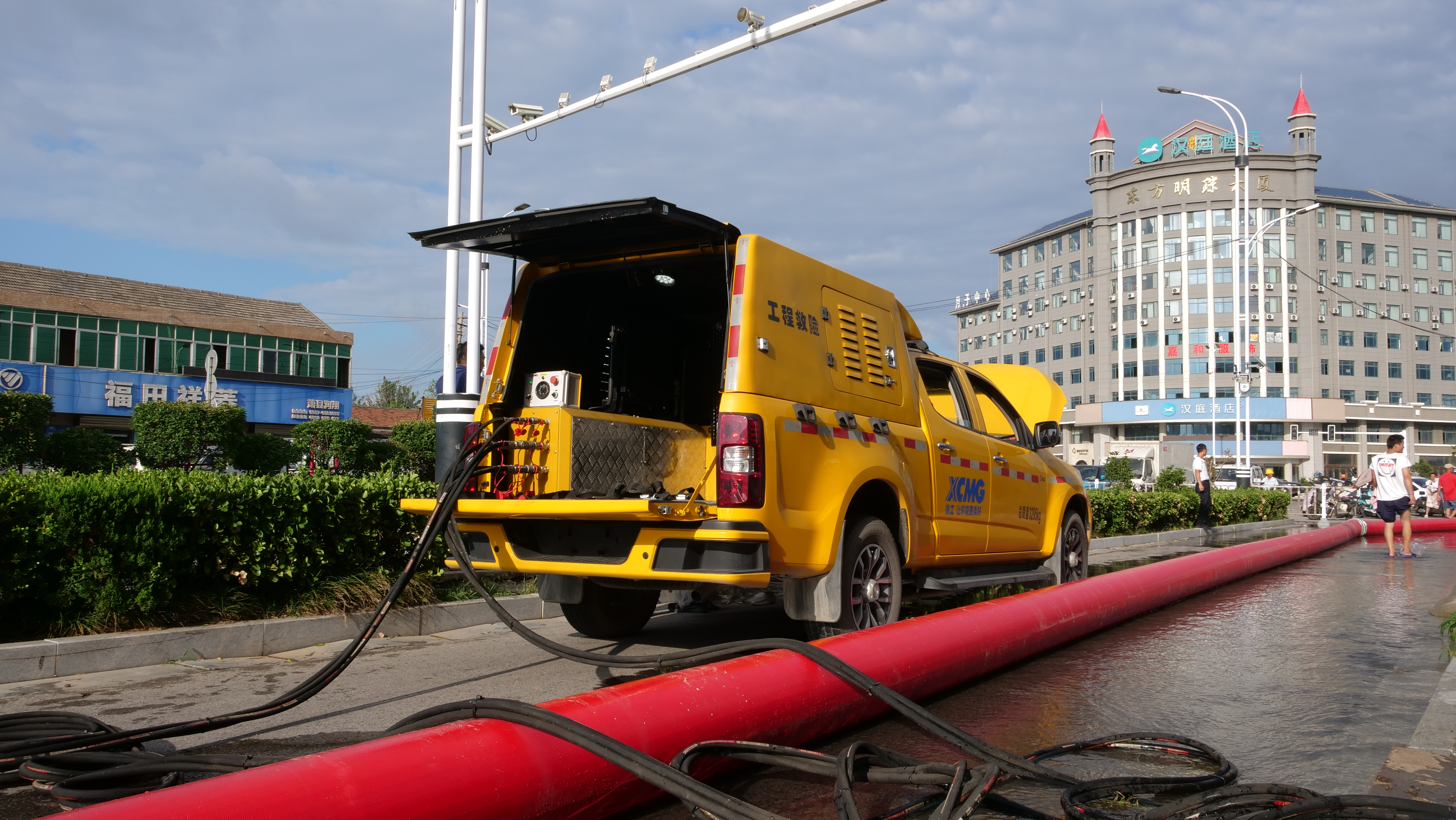 “皖”手偕行！！！优德88排涝救援队紧迫出征！！！