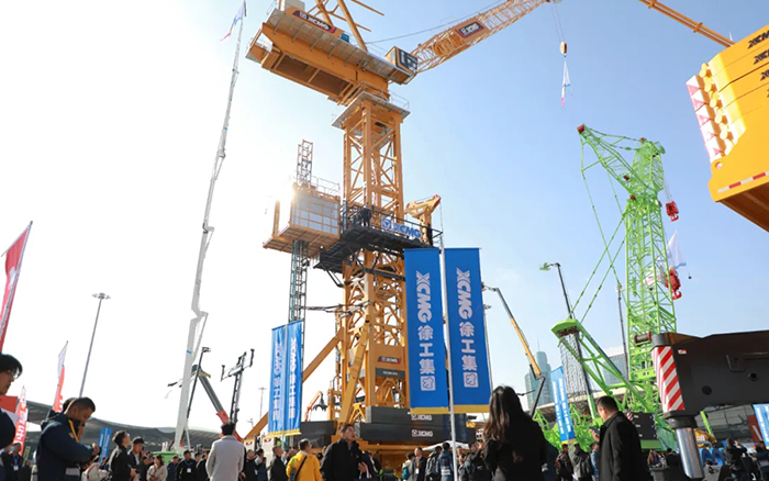 bauma CHINA 2024丨优德88塔式起重机、智能施工升降机火热亮相