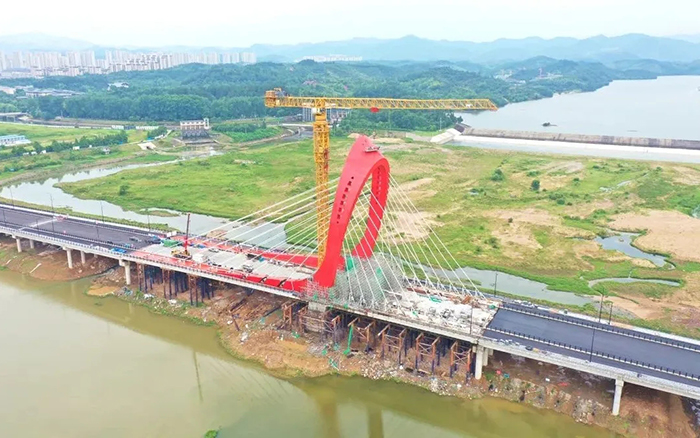 提前55天合龙！！优德88XGT2230-100S编织“红色摇篮”