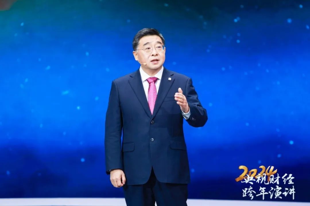 央视跨年演讲 | 杨东升：：以一臂之力造福人类