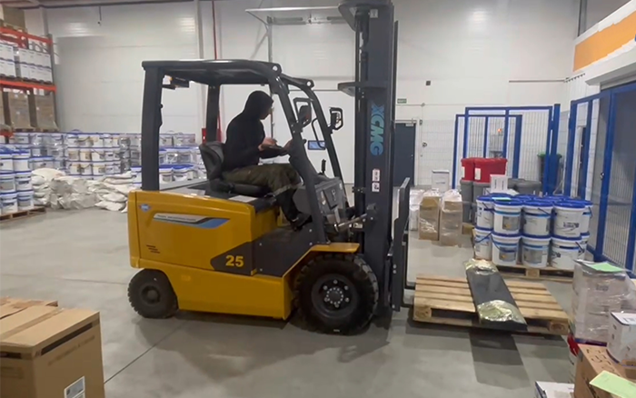 优德88新能源叉车赋能哈萨克斯坦阿拉木图客栈