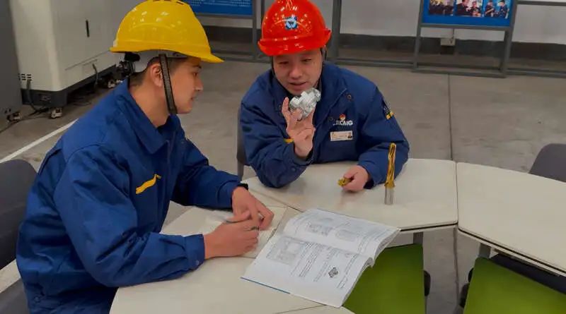 2a24d0328d6c452f80b2e5c7ffca91dc