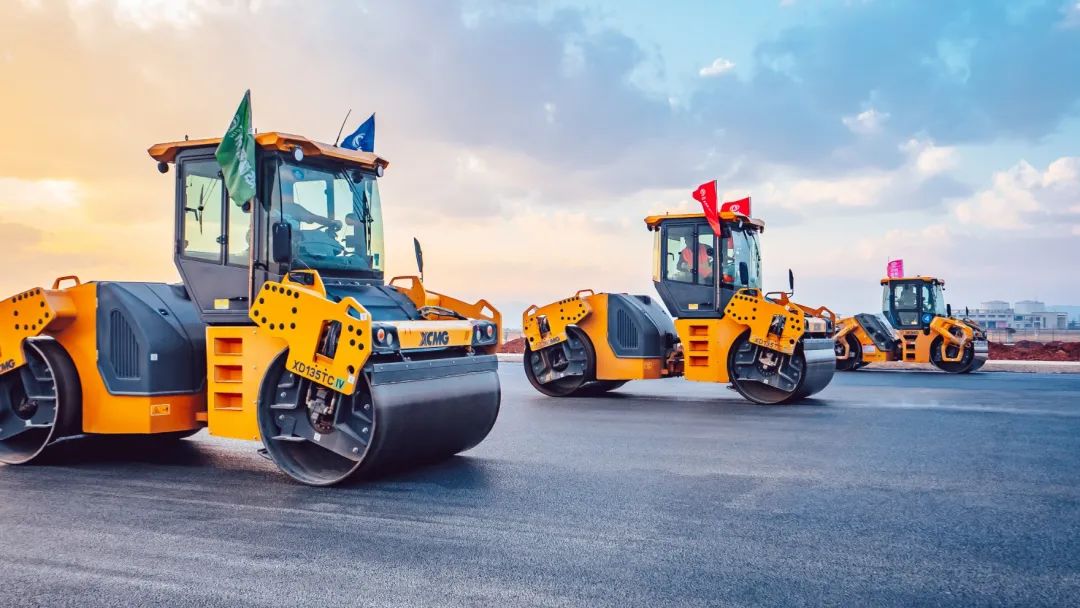 79253a72c11440ca8b2123604bb36735