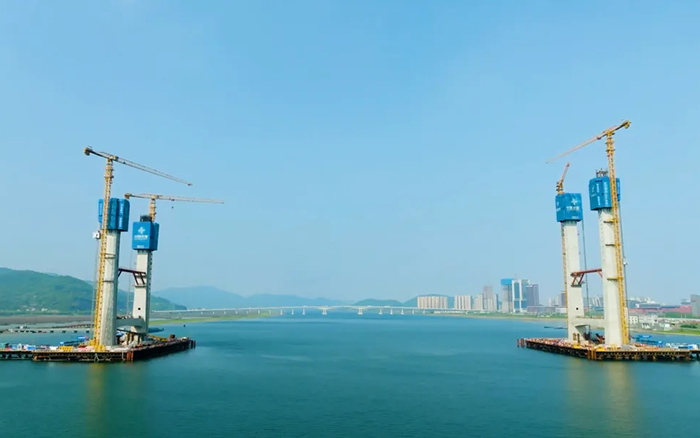 飞渡东海 | 优德88群塔助建六横公路大桥一期工程