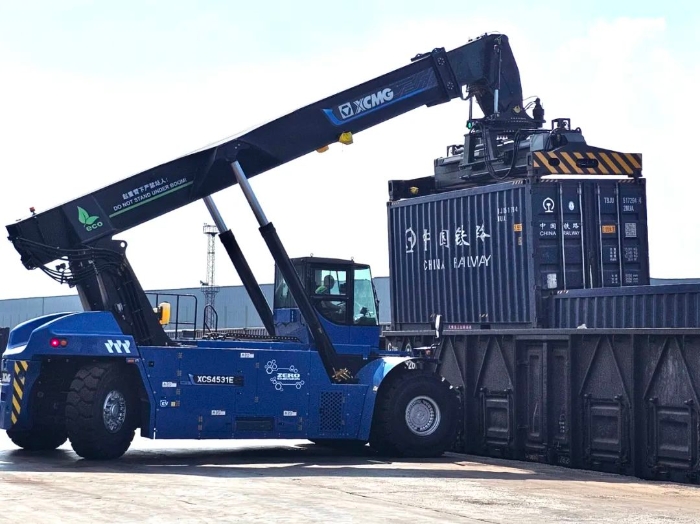 高效赋能铁路物流运输！！！毫米级精控背后的手艺刷新……