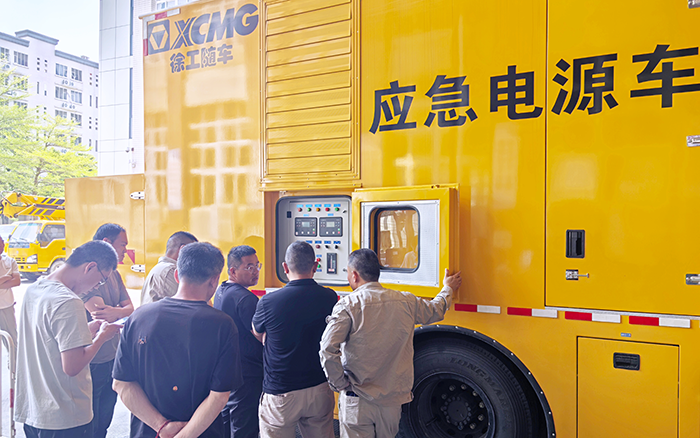 “救电先锋” 优德88电源车奔赴福建，，迎战用电岑岭
