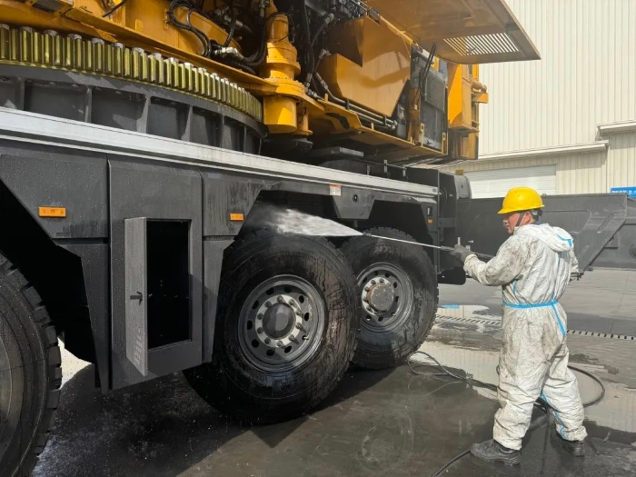 d8af5916eb7a468d9378f6d8e8edb8a0