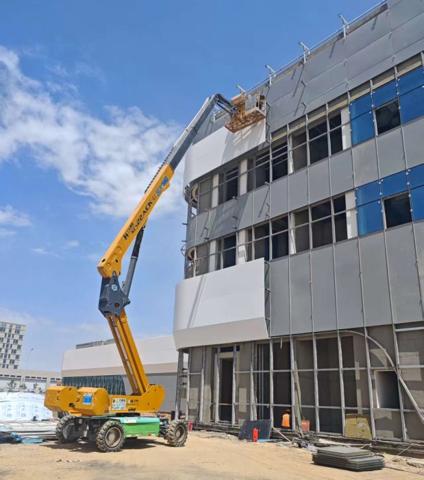 智稳高效！！！优德88XGS22ACK-Li，兰州机场上的绿色高效引擎