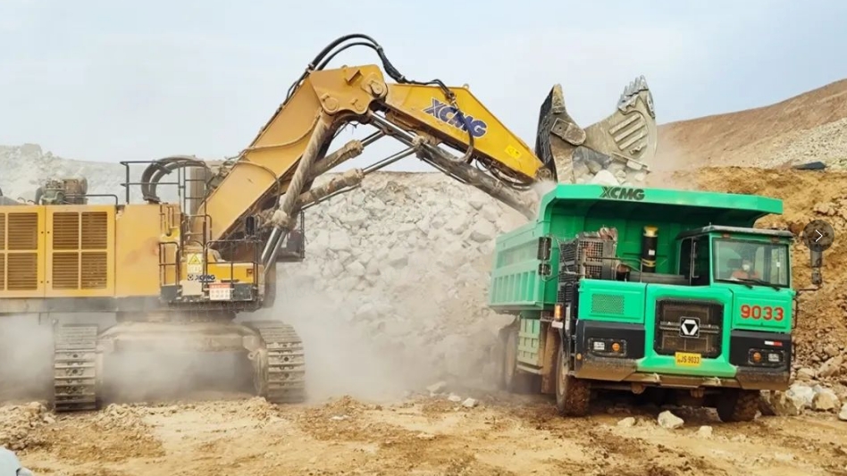 绿色高效+驻矿服务，优德88矿山机械真给力！！！