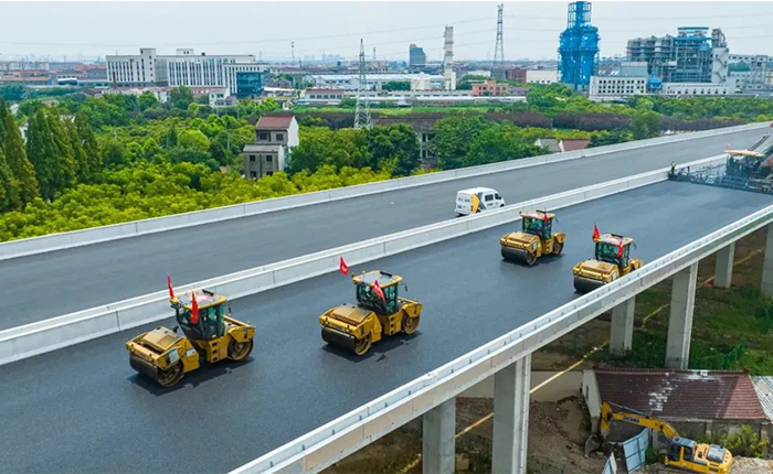 毫米级精度，，千米级跨越：：：以智慧助力桥梁建设！