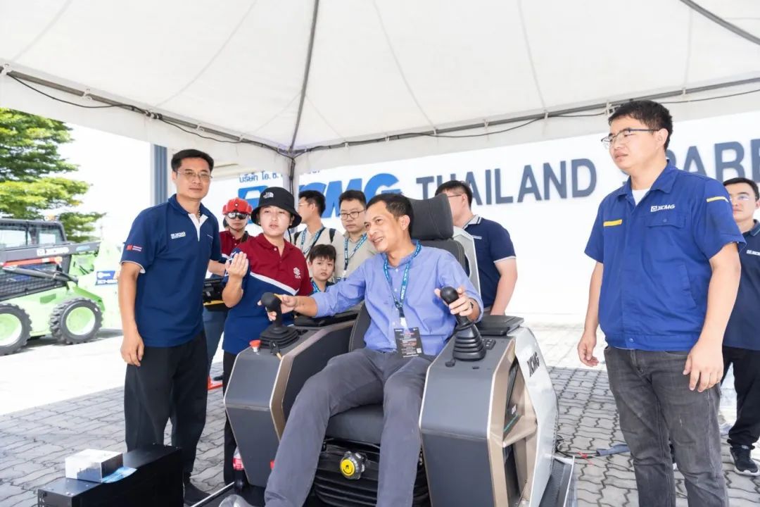 7f5245e8ca1e4afe9dc38d50be8e1cd8