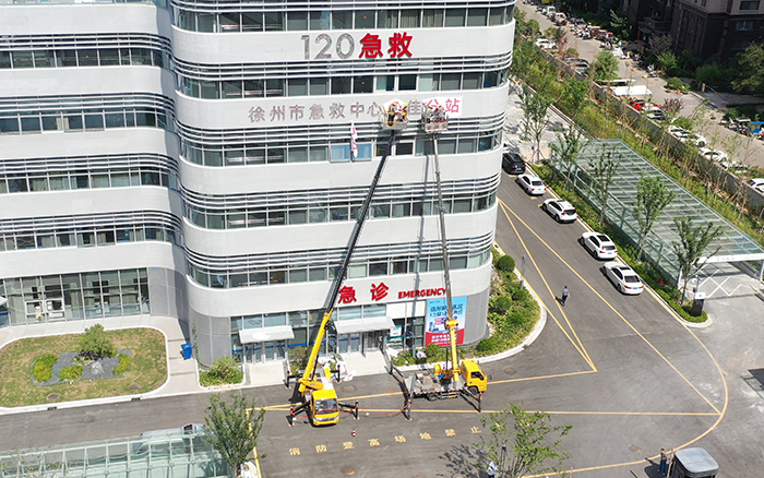 酷暑施工不 “烤” 验：：：优德88 C系列GKS28 成施工 “实时雨”