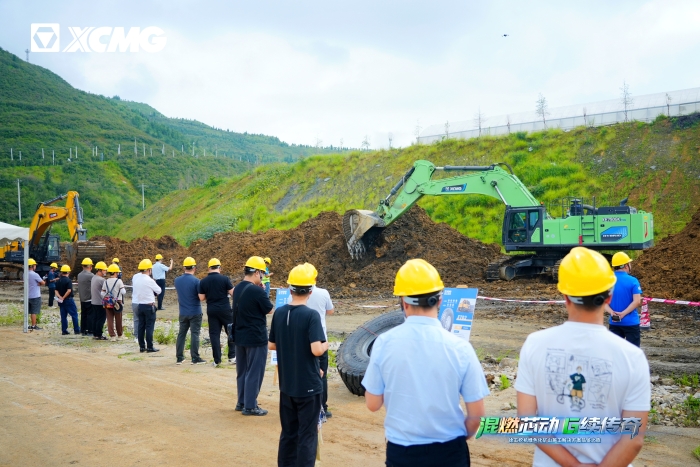 d1db2b2bbaed42ad949f093bef4b5392