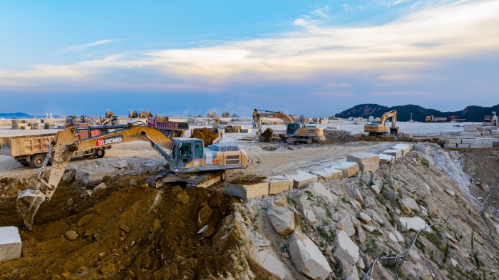 61f93383efd6478d868bebea834d5f36