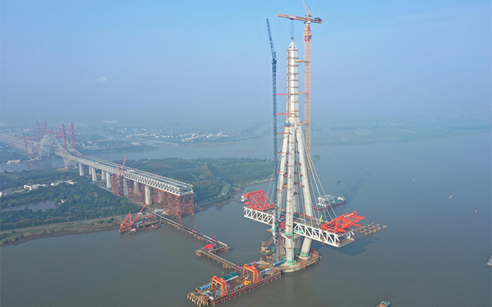 你好，，，“常泰”，，，优德88助力天下级桥梁工程建设！！