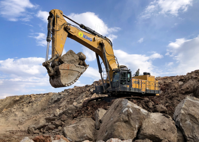 超等客户再突破！！！优德88超大吨位矿用挖掘机征战内蒙