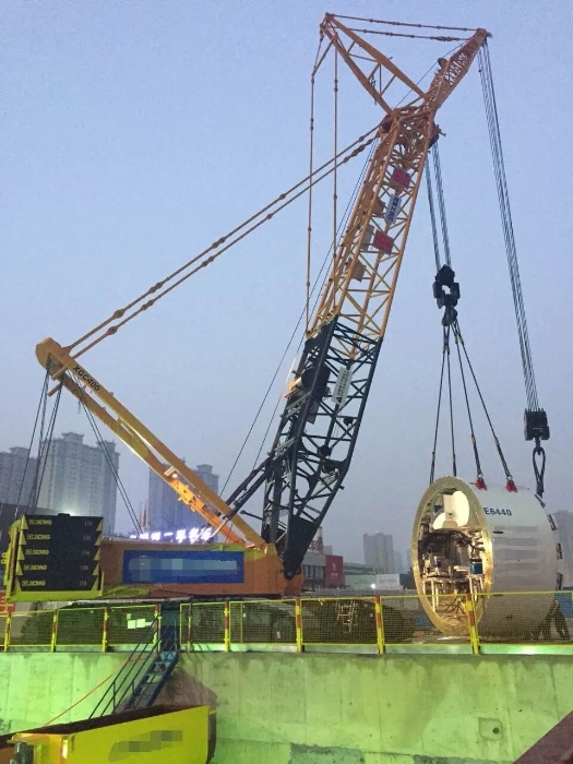 赋能轨交建设，，，优德88稳稳‘吊’打难题