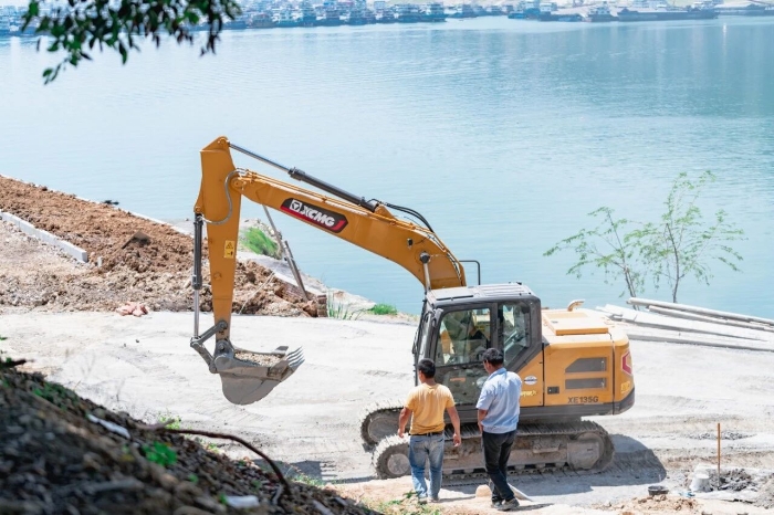 245953358b10408cb0494f41a080d65d