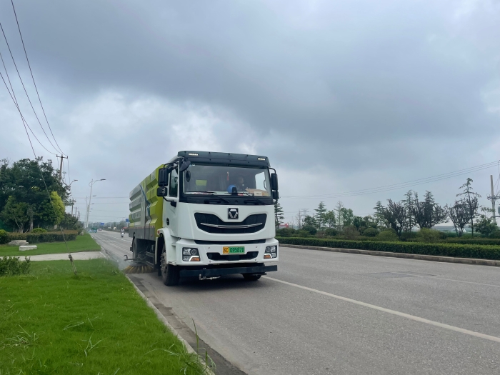 多拉快跑不费电！！！一起看看徐州陌头的“绿色卫士”