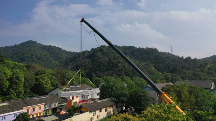 46米跨距吊3天！！！优德88G2代四桥130吨“突入”影视圈！！！