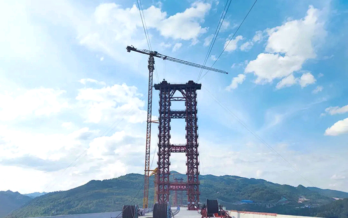 多台“优德88金”乌江河上绘就“五线谱”